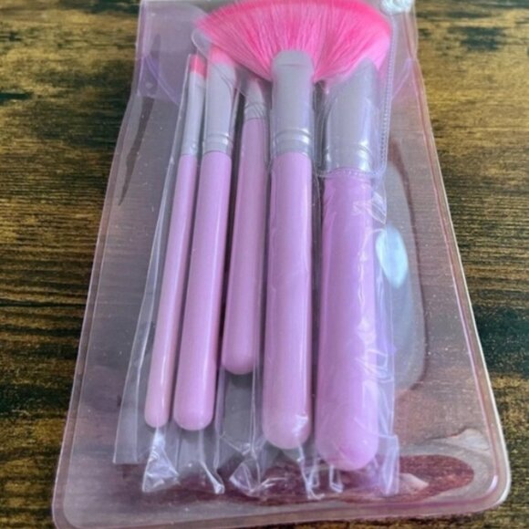 Colourpop  | Make Up Brush Set - Picture 3 of 5